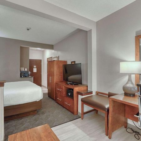 Comfort Suites Appleton Airport Bagian luar foto